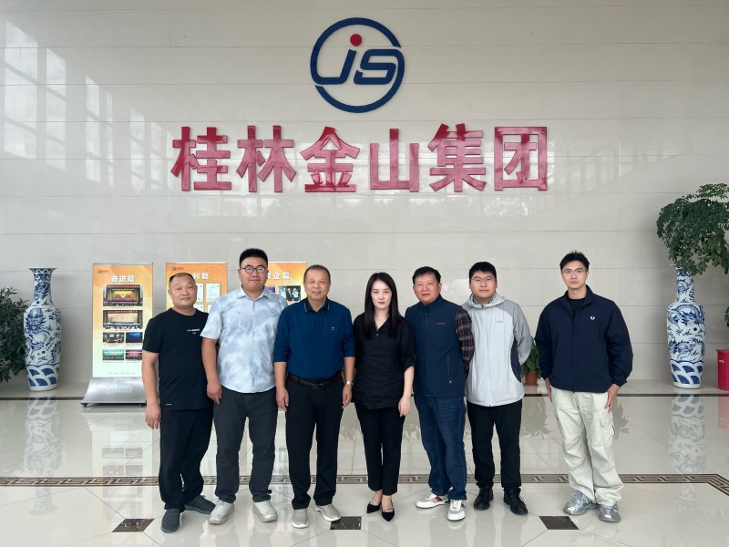 1761201915838536.jpg 6fa18e338bde897c245507a5a6528365.jpg